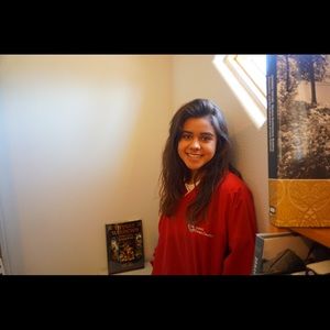 Meet your Posher, Isabella